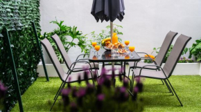 Lux Garden Apartment near Acropolis in the heart of Athens